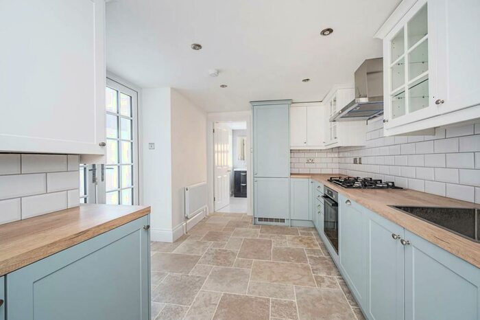 3 Bedroom House To Rent In Cann Hall Road, Stratford, London, E11