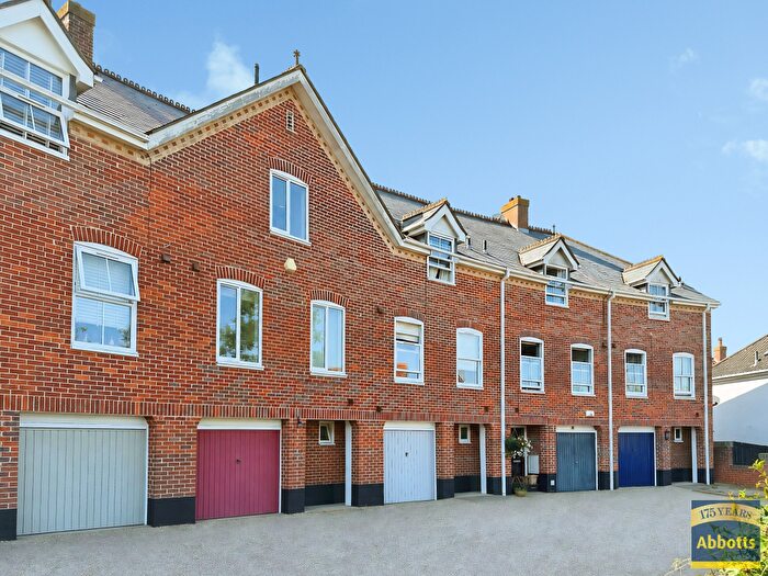 4 Bedroom House To Rent In Snowdrop Close, Bury St Edmunds, IP32