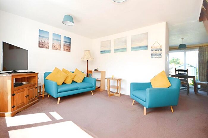 3 Bedroom Terraced House For Sale In Whitchurch Lane, Whitchurch, Bristol, BS14