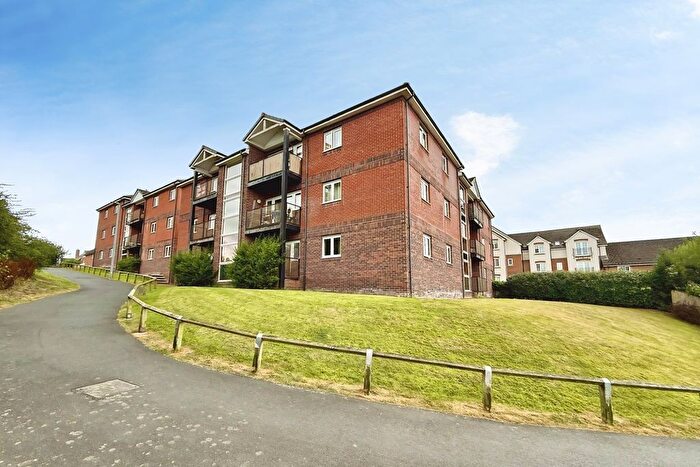 2 Bedroom Flat For Sale In Pennine View Close, Carlisle, CA1