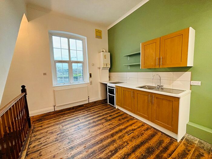 1 Bedroom Flat To Rent In Market Jew Street, Penzance, TR18