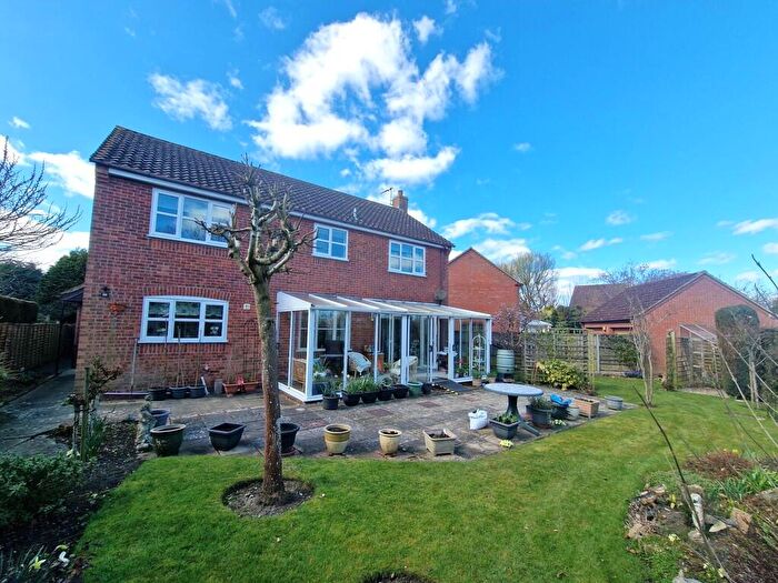 4 Bedroom Detached House For Sale In The Meadows, Thurton, NR14