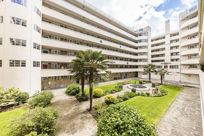 2 Bedroom Flat To Rent In Sheen Road, Richmond, TW9