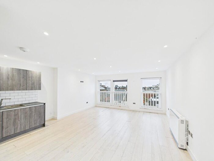 1 Bedroom Flat To Rent In Western Road, Brighton, BN1