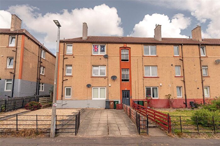 2 Bedroom Flat For Sale In Northfield Farm Avenue, Edinburgh, EH8