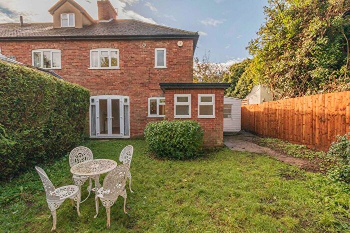 3 Bedroom Semi-Detached House To Rent In Wentworth Road, Oxford, OX2