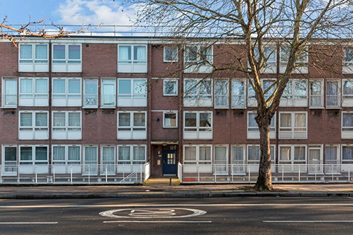 2 Bedroom Maisonette For Sale In Albany Street, London, NW1