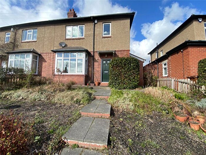 3 Bedroom Semi-Detached House For Sale In Woodcroft Road, Wylam, NE41