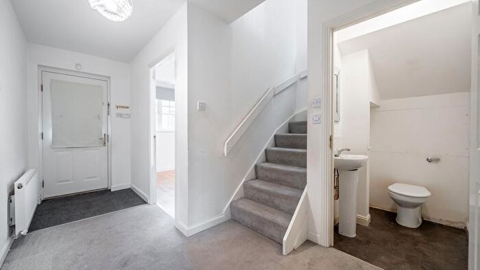 4 Bedroom Detached House For Sale In Ardbeg Road, Carfin, ML1
