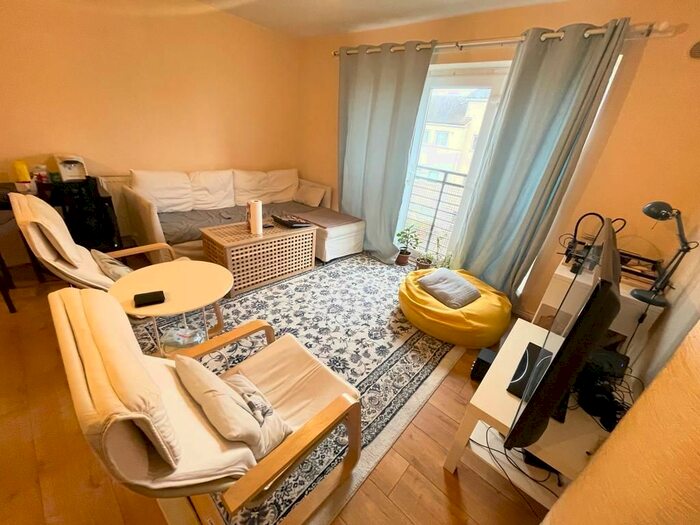 2 Bedroom Flat To Rent In Tumbler Grove, Wolverhampton, WV10