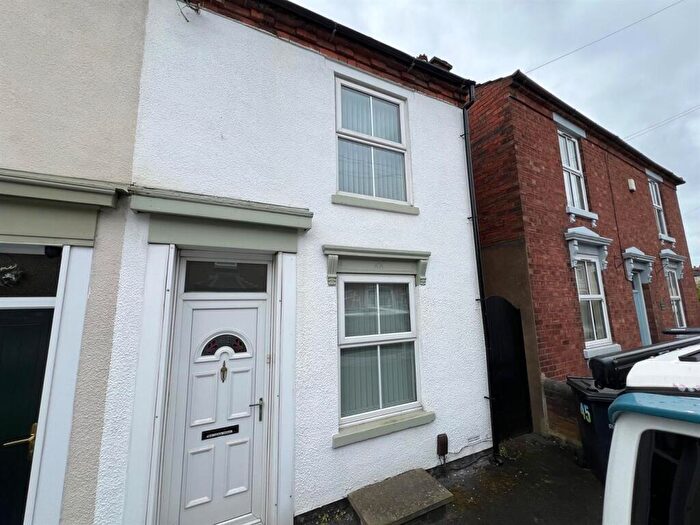2 Bedroom Semi Detached House For Sale In Green Street, Stourbridge, DY8
