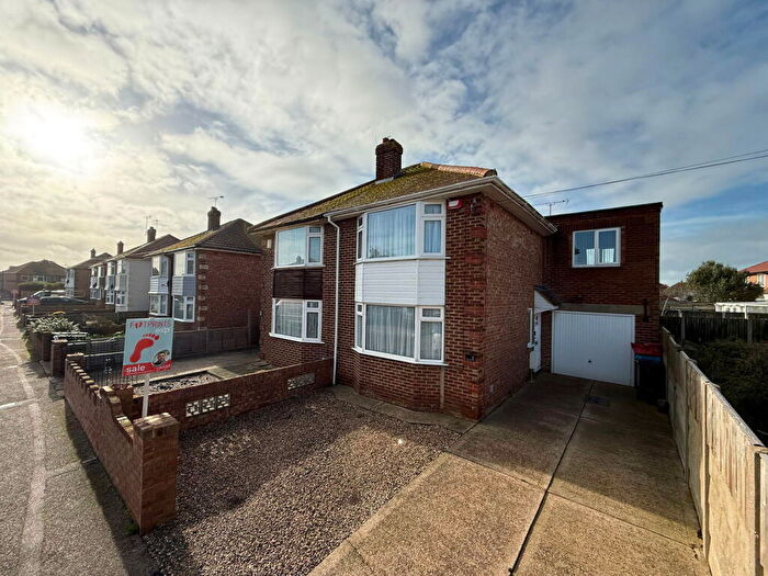 3 Bedroom Semi Detached House For Sale In Bursill Crescent, Ramsgate, CT12