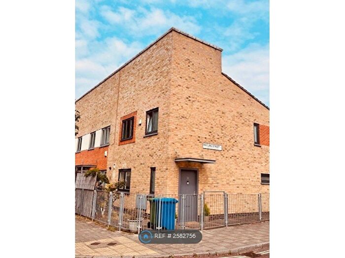 2 Bedroom End Of Terrace House To Rent In Tower Mill Road, London, SE15