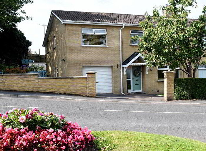 4 Bedroom Semi-Detached House For Sale In Arnold Grove, Antrim, BT28