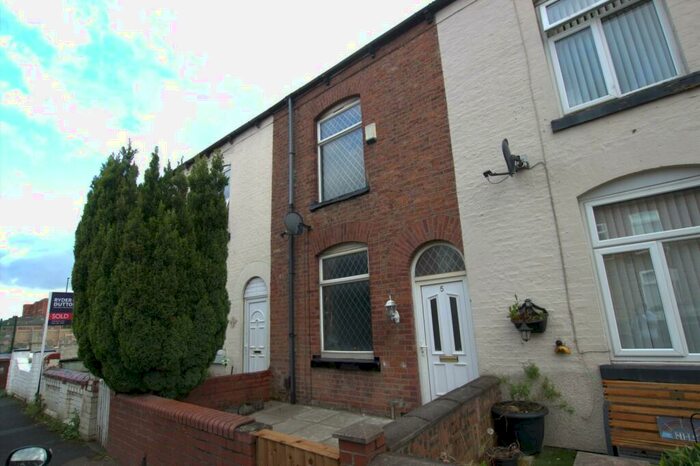 2 Bedroom Terraced House To Rent In Hardman Street, Failsworth, Manchester, M35