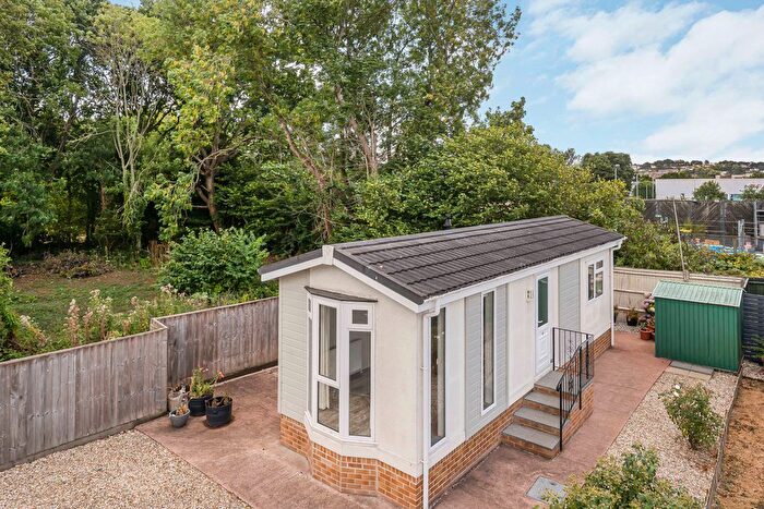 1 Bedroom Park Home For Sale In Newton Road, Kingsteignton, Newton Abbot, TQ12