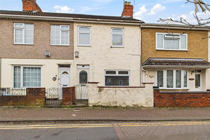 2 Bedroom Terraced House For Sale In Edinburgh Street, Gorse Hill, Swindon, SN2
