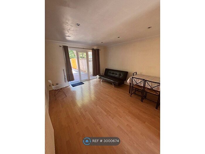 2 Bedroom Terraced House To Rent In Marram Close, Lymington, SO41