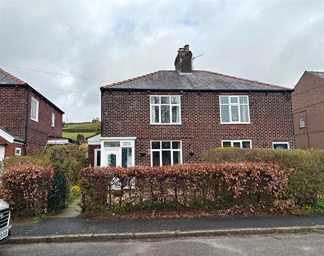 3 Bedroom Property For Sale In Lea Road, Hayfield, High Peak, SK22