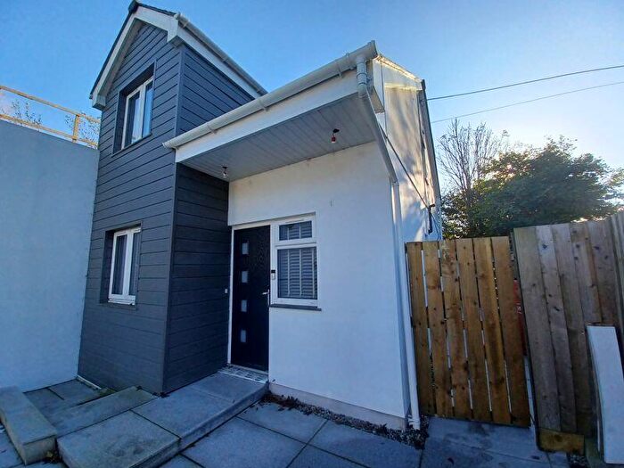 3 Bedroom Detached House To Rent In Truro Road, Lanivet, PL30