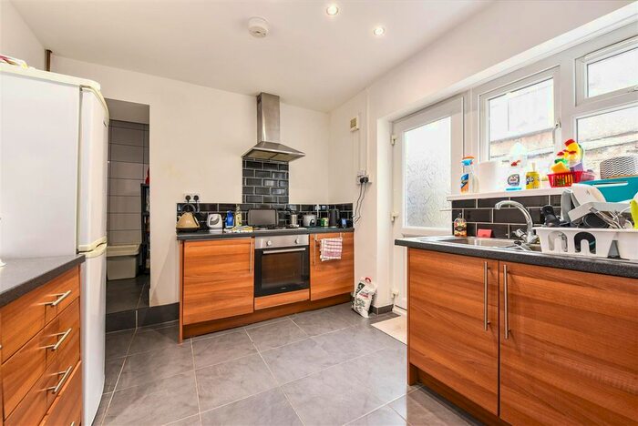 4 Bedroom Terraced House To Rent In Laura Street, Treforest, Pontypridd, CF37