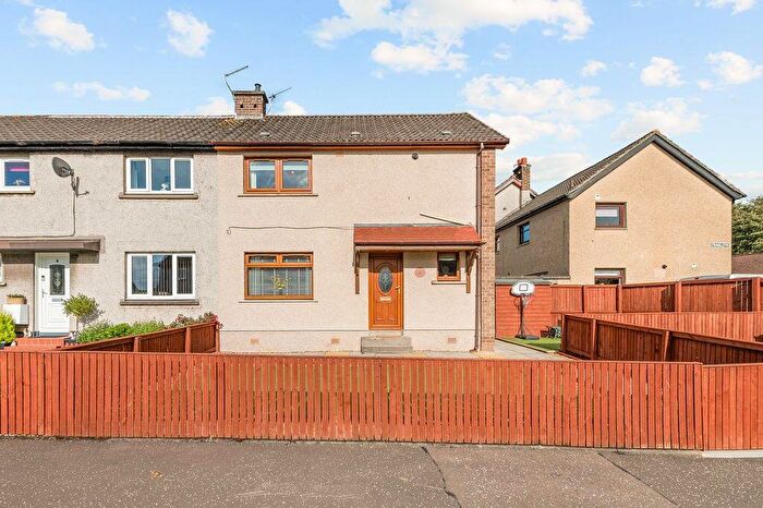 2 Bedroom End Of Terrace House For Sale In Craigleith, Fishcross., FK10