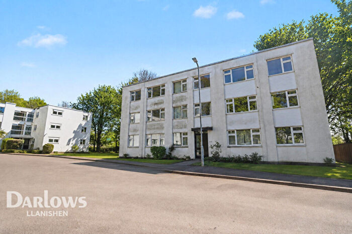 1 Bedroom Flat For Sale In Llanishen Court, Cardiff, CF14