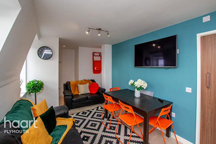 8 Bedroom Apartment To Rent In Mutley Plain, Plymouth, PL4