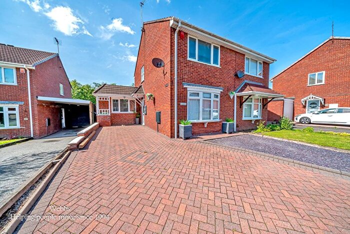 3 Bedroom Semi-Detached House For Sale In Stagborough Way, Hednesford, Cannock, WS12