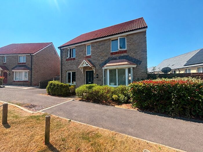 4 Bedroom Property To Rent In Blindwell Crescent, Exeter, EX5