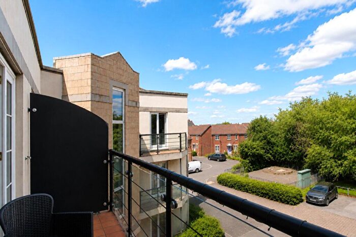2 Bedroom Apartment For Sale In Stormont Court, Weston-super-Mare, Somerset, BS24