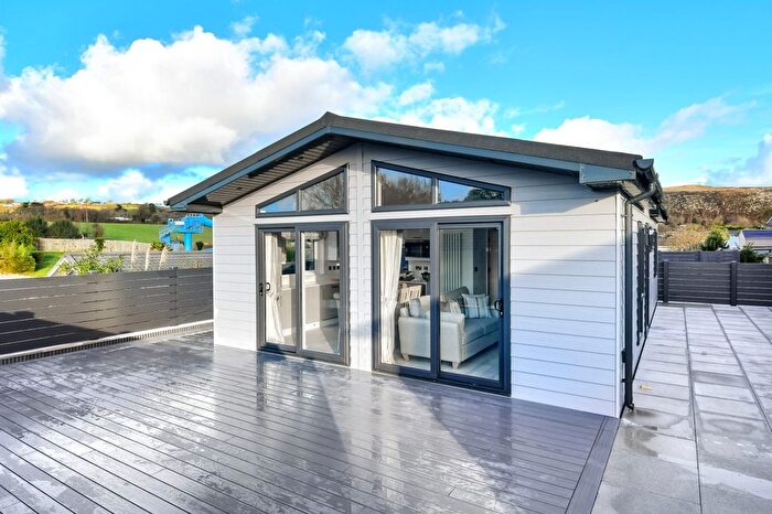 3 Bedroom Mobile/park Home For Sale In Abersoch, Pwllheli, LL53