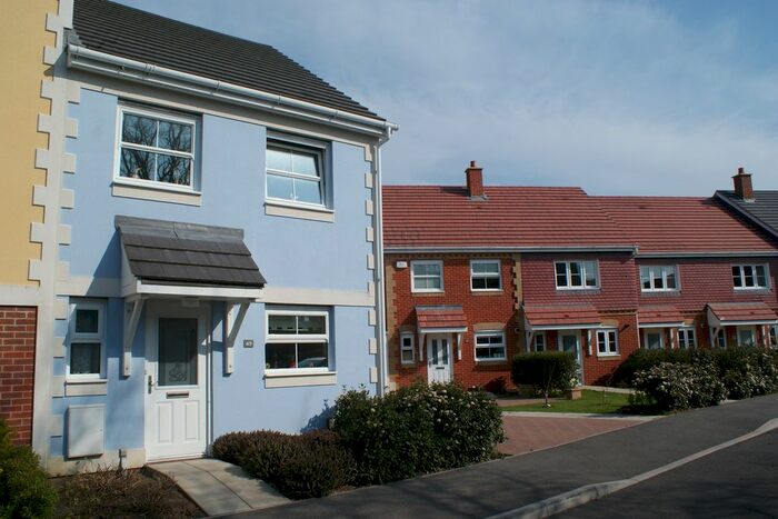 3 Bedroom End Of Terrace House To Rent In Sadlers Walk, Emsworth, PO10