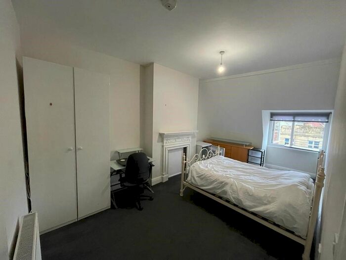 1 Bedroom Property To Rent In Bournemouth Road, Parkstone, Poole, BH14