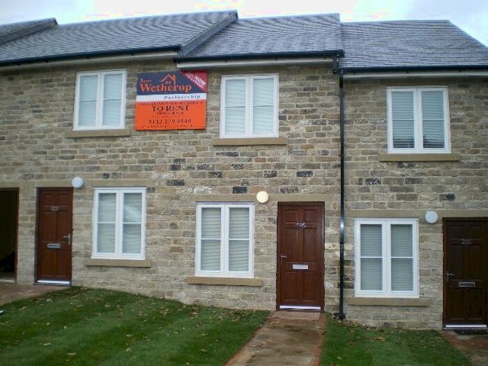 2 Bedroom Town House To Rent In Longley, Almondbury, Huddersfield, HD4