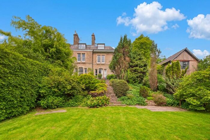 3 Bedroom Flat For Sale In Manchester Road, Buxton, SK17
