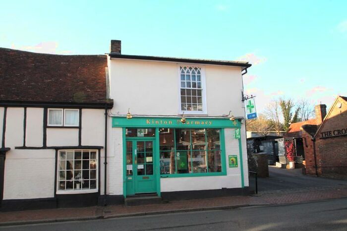 2 Bedroom Flat To Rent In High Street, Great Missenden, HP16