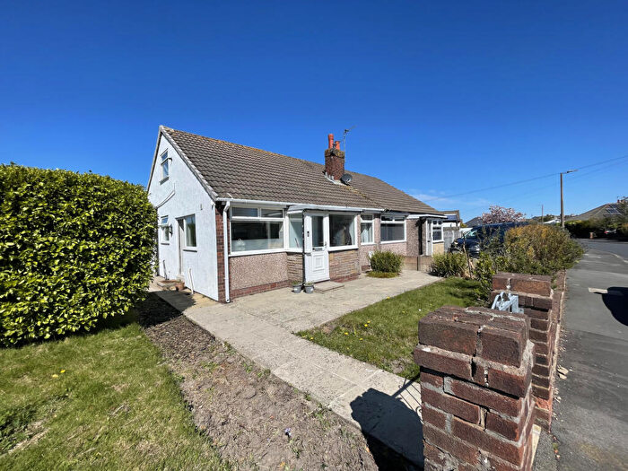 2 Bedroom Bungalow For Sale In Holmefield Road, Knott End On Sea, FY6