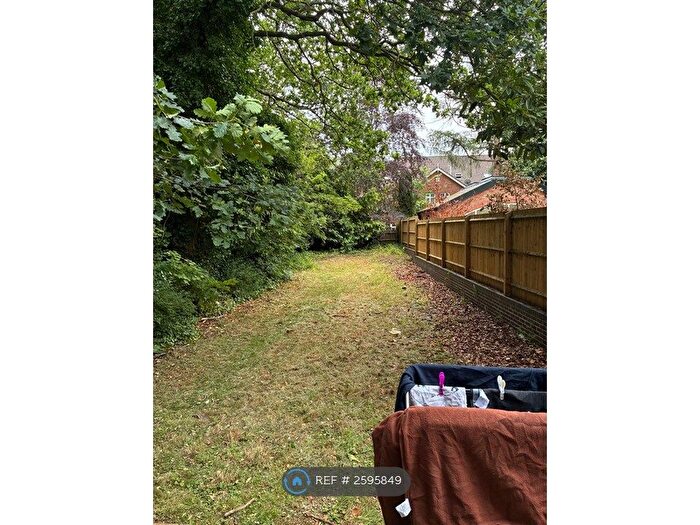 Studio To Rent In Mayfield Road, Birmingham, B13