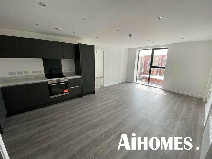 2 Bedroom Flat To Rent In Downtown, Woden Street, Salford, M5
