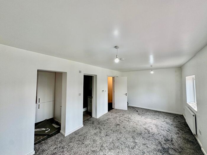 Studio To Rent In Gospel Lane, Solihull, B27