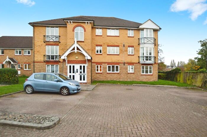 2 Bedroom Flat To Rent In Cricketers Walk Sydenham, SE26