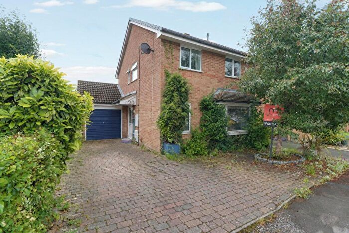 4 Bedroom Detached House For Sale In Rosedale Avenue, Stonehouse, GL10