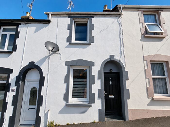 2 Bedroom Terraced House For Sale In Sunnyside, Bideford, Devon, EX39
