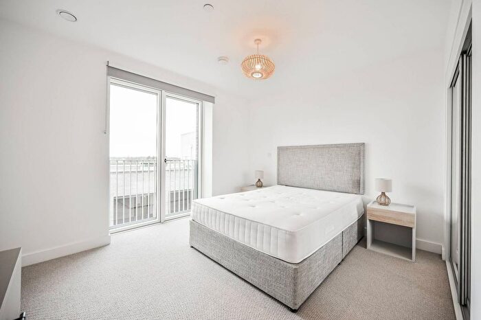 1 Bedroom Flat To Rent In Approach House, Tottenham, London, N17