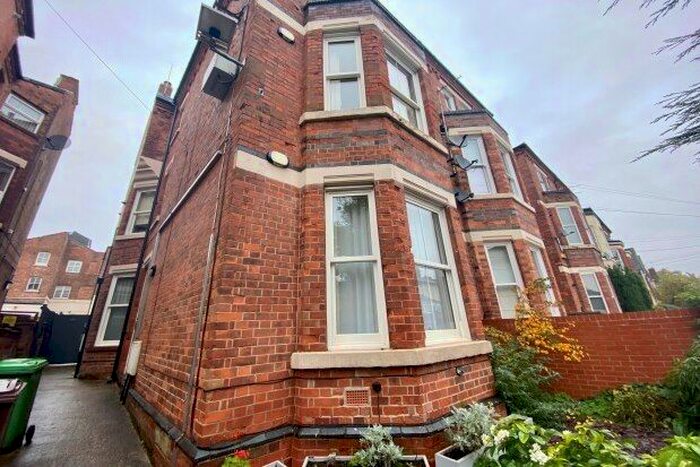 1 Bedroom Flat To Rent In Gedling Grove, Nottingham, NG7