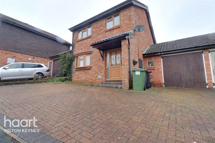 3 Bedroom Detached House To Rent In Tower Drive, Neath Hill, MK14