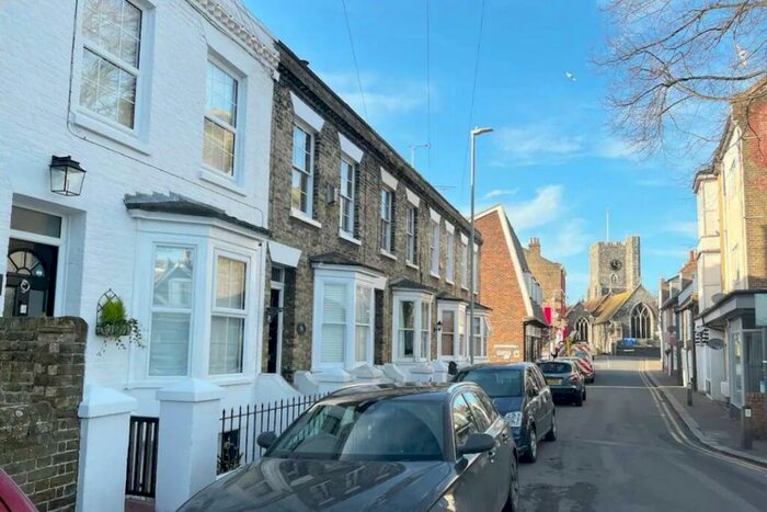 3 Bedroom House To Rent In High Street, St Peters, Broadstairs, CT10