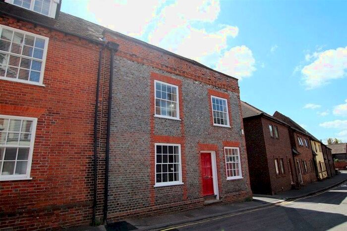 2 Bedroom Flat To Rent In Church Street, Reading, RG1