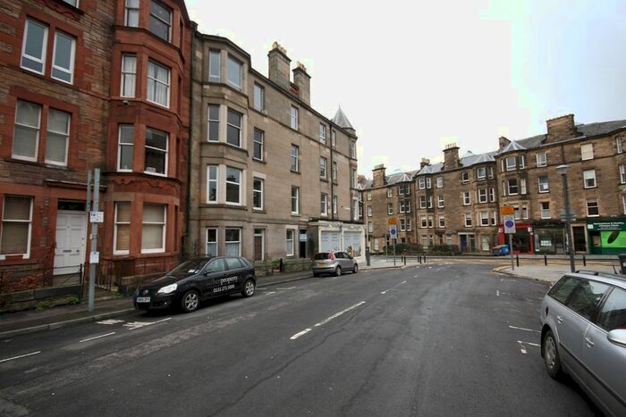 2 Bedroom Flat To Rent In Craiglea Drive, Morningside, Edinburgh, EH10